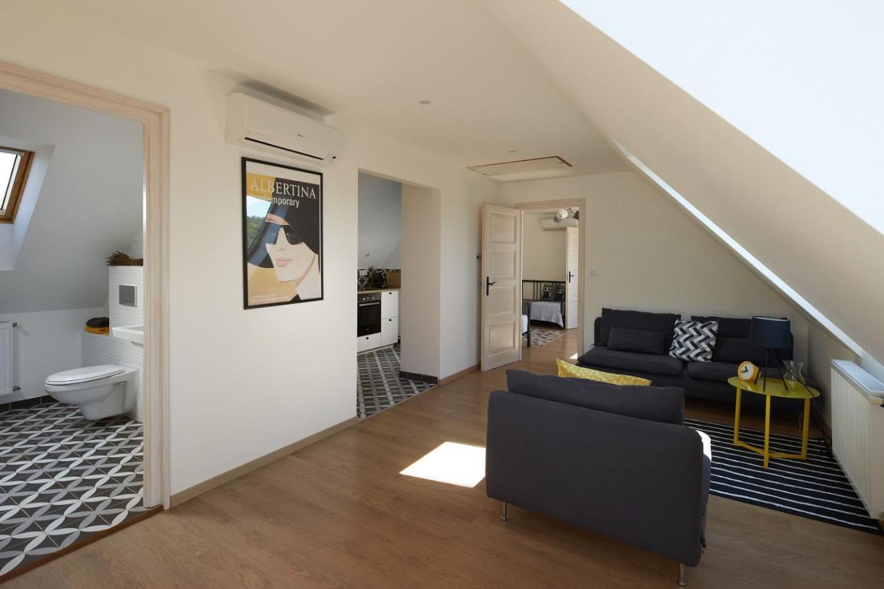 Apartment D4 Dorgicse